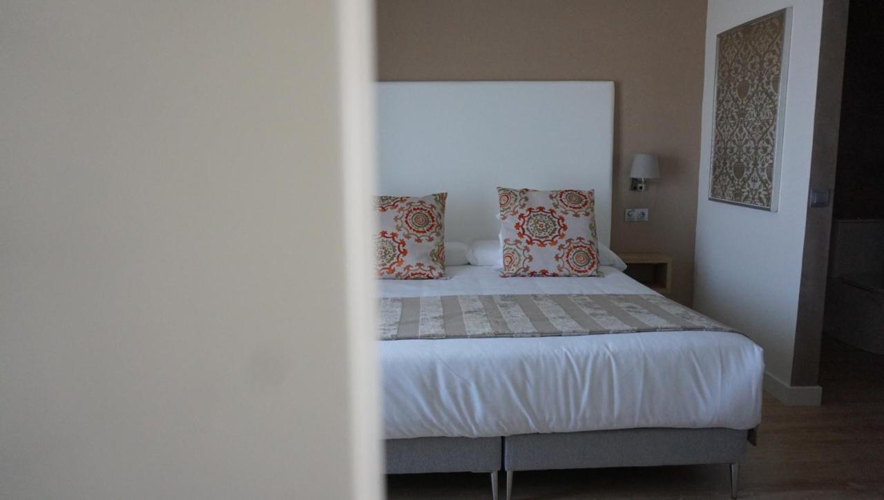 Anoreta Suites Rincon de la Victoria Exterior photo